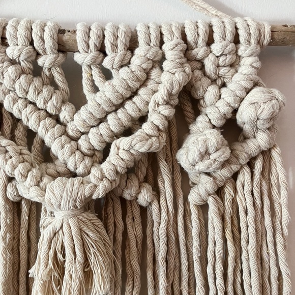 Handmade Beige Macramé Wall Hanging - Picture 2 of 3